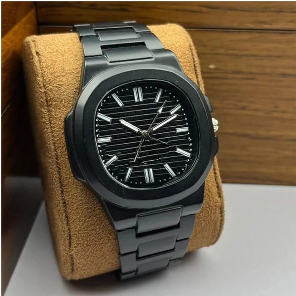 Men's movement quartz water resistant watch