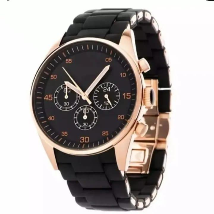 Men's movement quartz water resistant watch