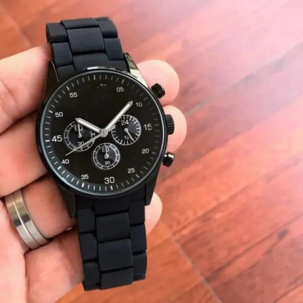 Men's movement quartz water resistant watch