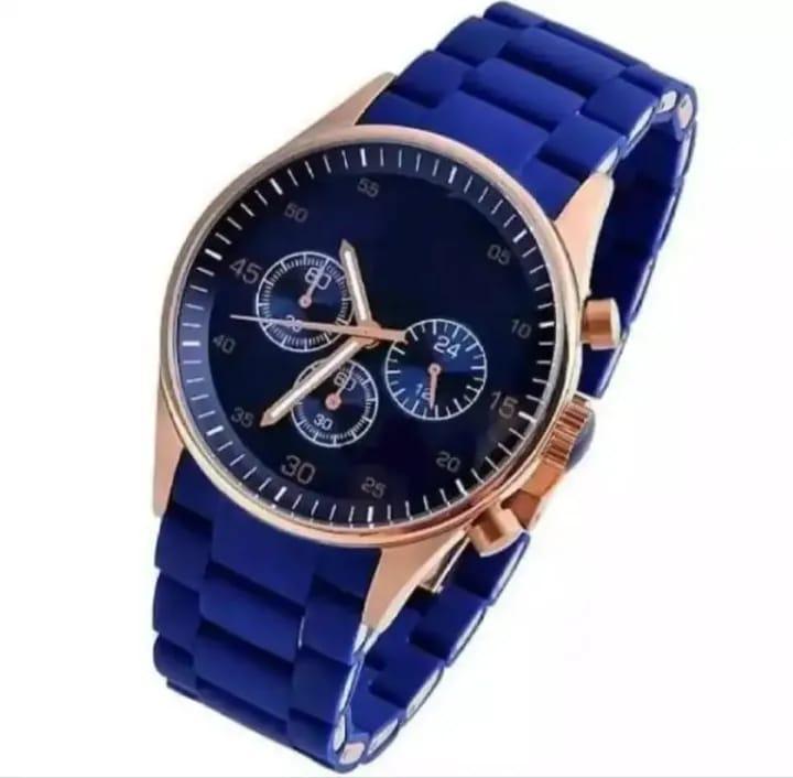 Men's movement quartz water resistant watch